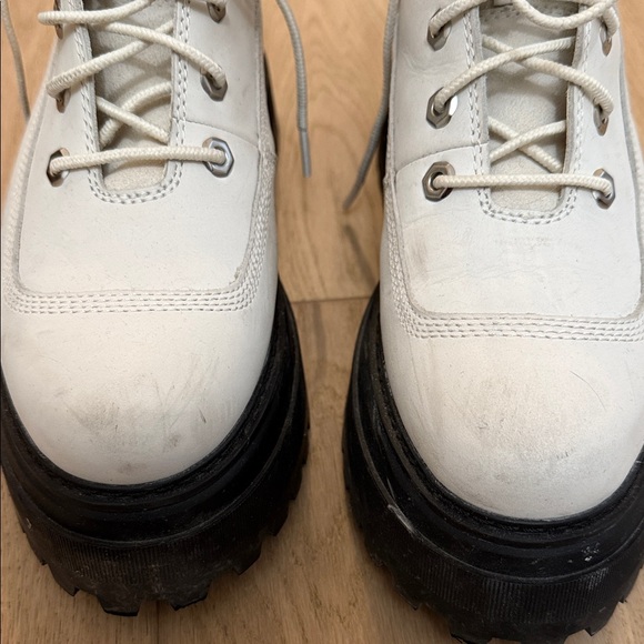 Timberland Women's White and Black Combat Boots - Picture 3 of 9